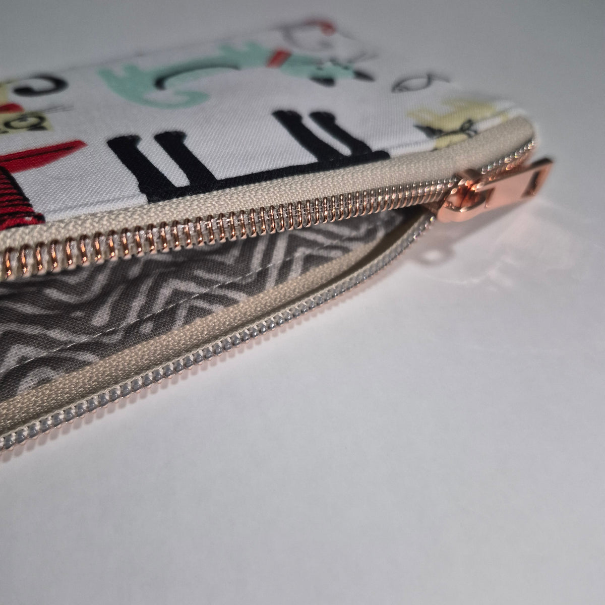 Pawsome Cats Slim Pouch