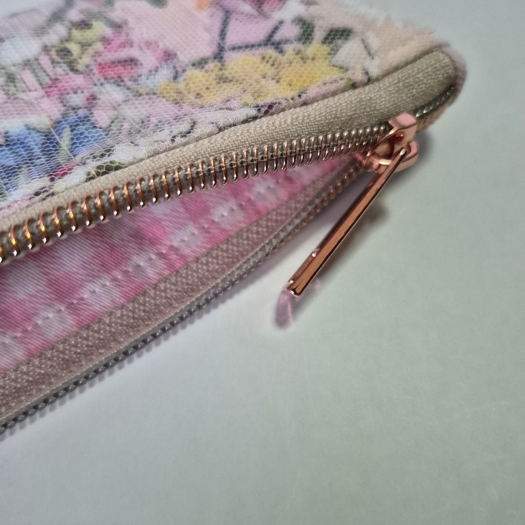 Aneka Confetti Skinny Pouch