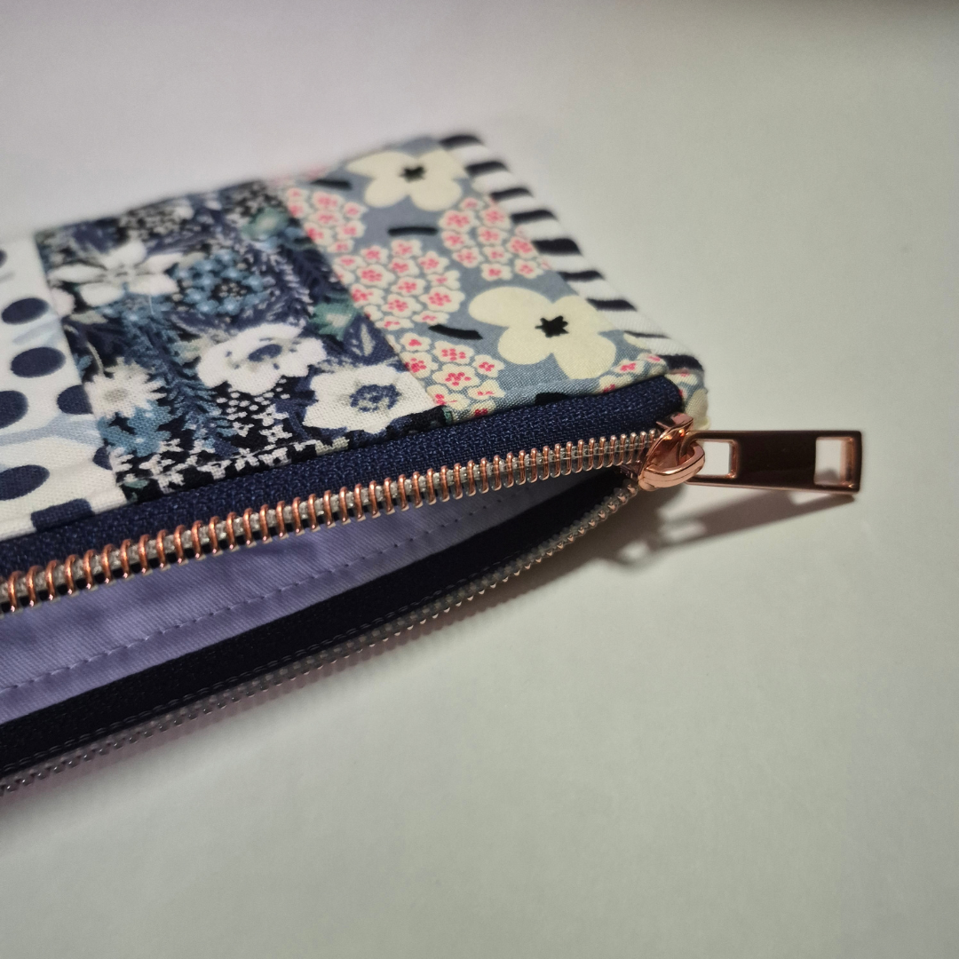 Patchwork Slim Pouch - 01